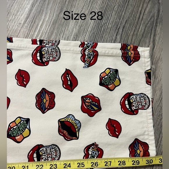 Wrangler Barrel 652 High Rise Read My Lips Jeans NWT - Picture 16 of 16